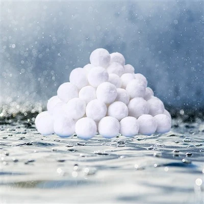 Machine de traitement des eaux usées de pluie d'industrie de boules filtrantes faisant la boule de fibre de polyester de médias filtrants